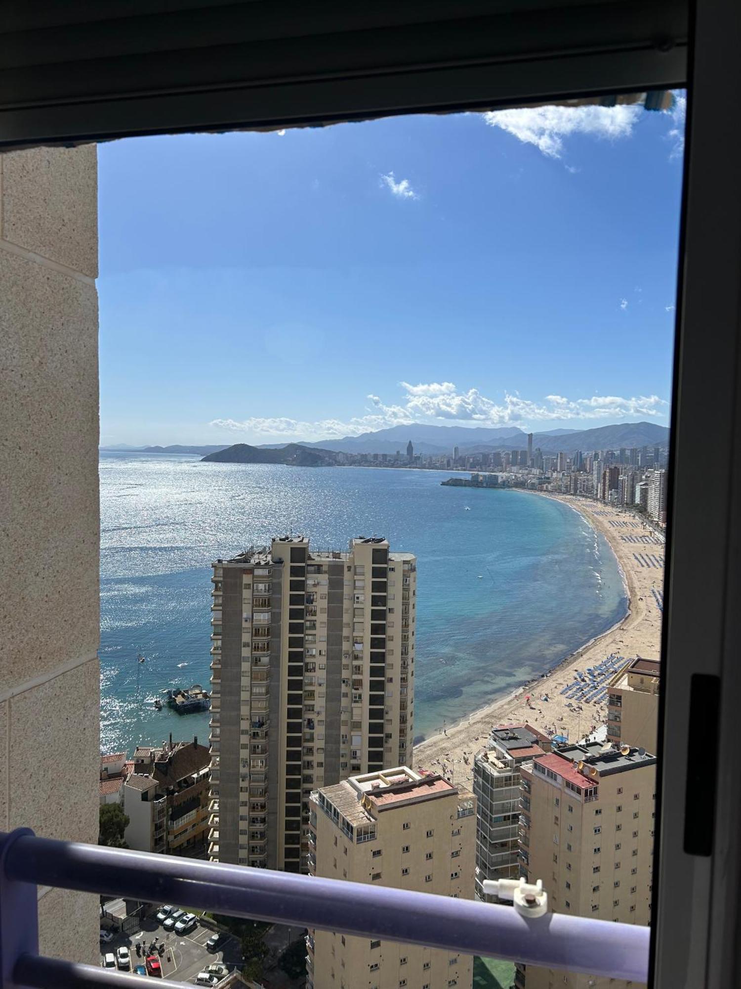 Apartamento Con Preciosas Vistas Y Piscina Benidorm Exterior foto